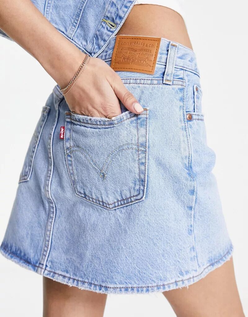 

Голубая юбка с логотипом Levi's