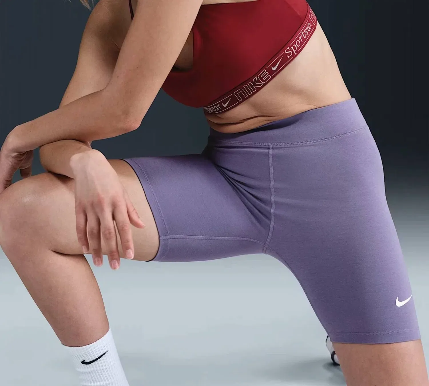 Nike Женские велосипедные шорты аметистового цвета — фото 3