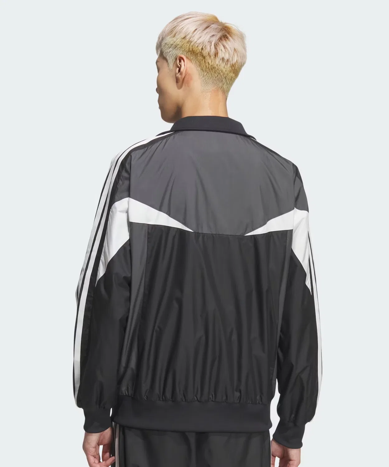 Ветровка adidas Must-Have Loose Fit Color Block Mesh Lining — фото 3