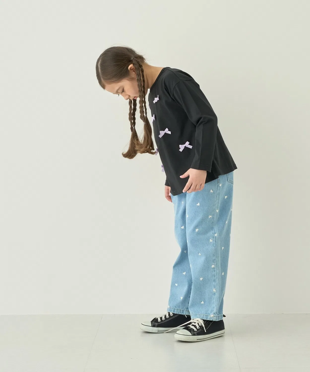 Детские джинсы для девочек с вышивкой сердечками, модель Heart Embroidery Lycee mine, Sax Blue