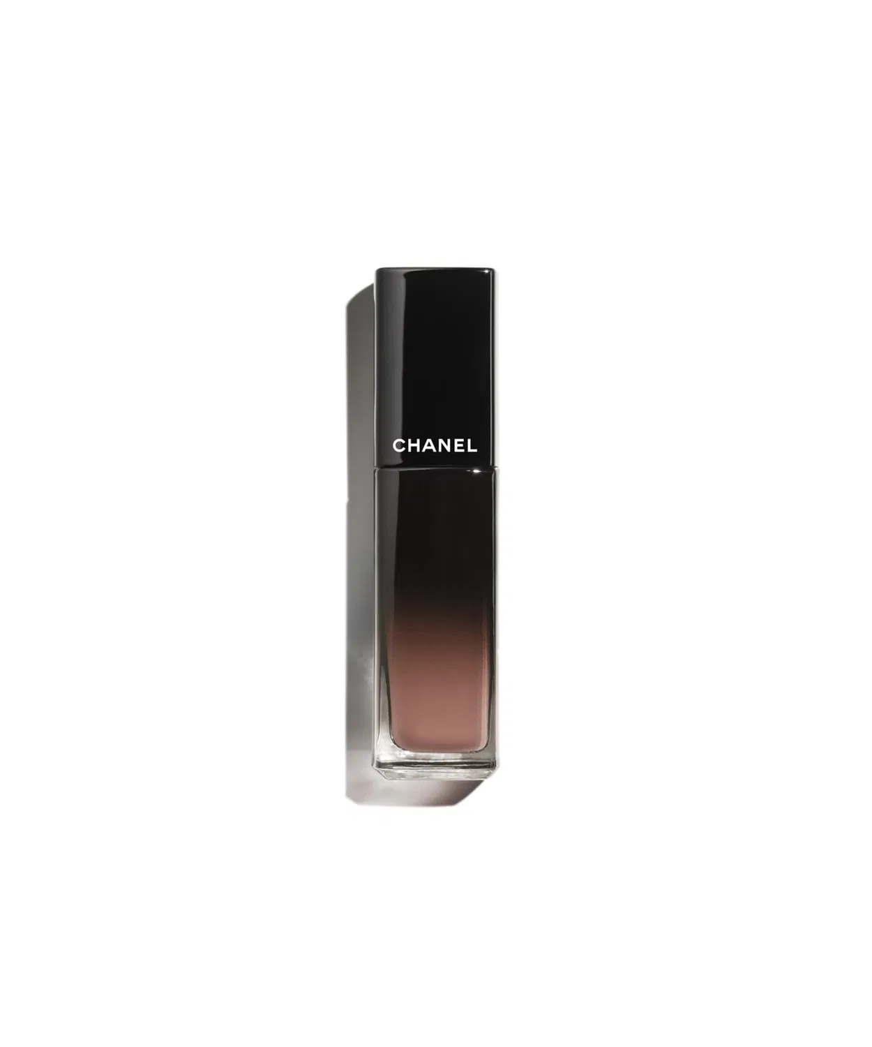 Женская жидкая помада с сатиновым финишем, модель Rouge Allure Lique CHANEL, 62 Still