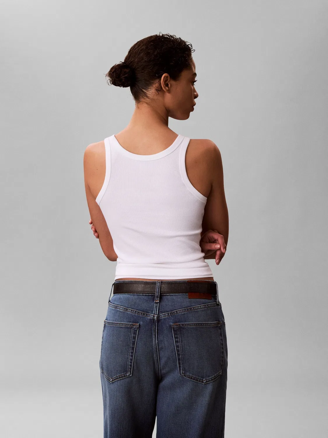 Топ Calvin Klein Slim Ribbed Cotton, белый — фото 4