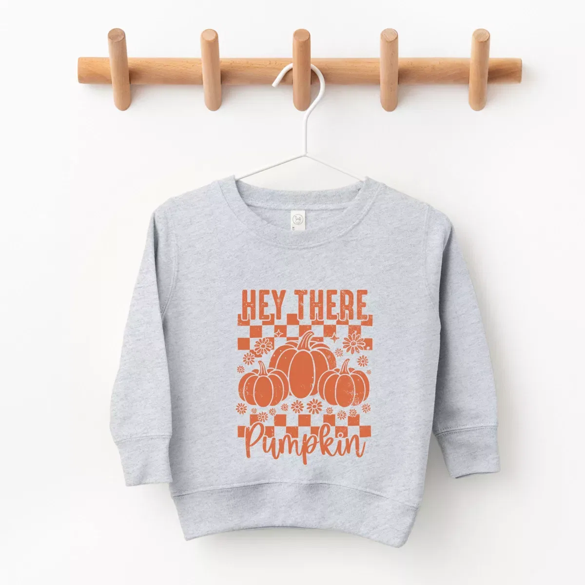 Детский свитшот для девочек с принтом Hey There Pumpkin Checkered The Juniper Shop, Heather Grey — фото 2