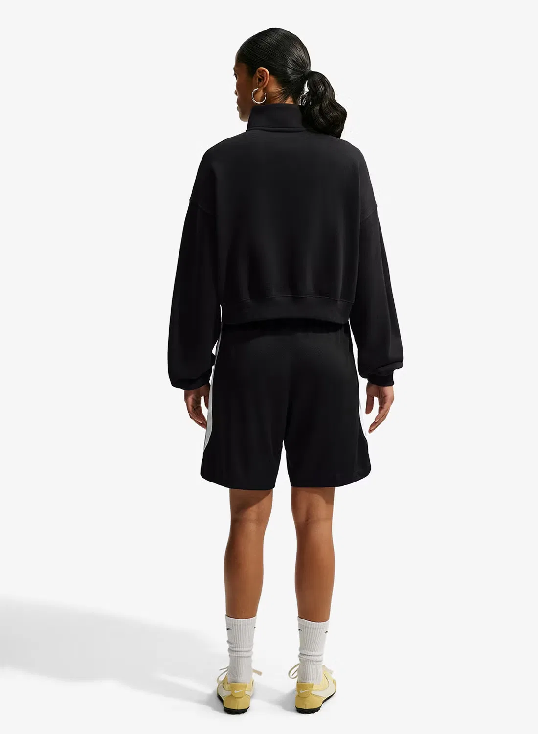 Свитшот оверсайз укороченный Studio fleece Nike, черный — фото 2