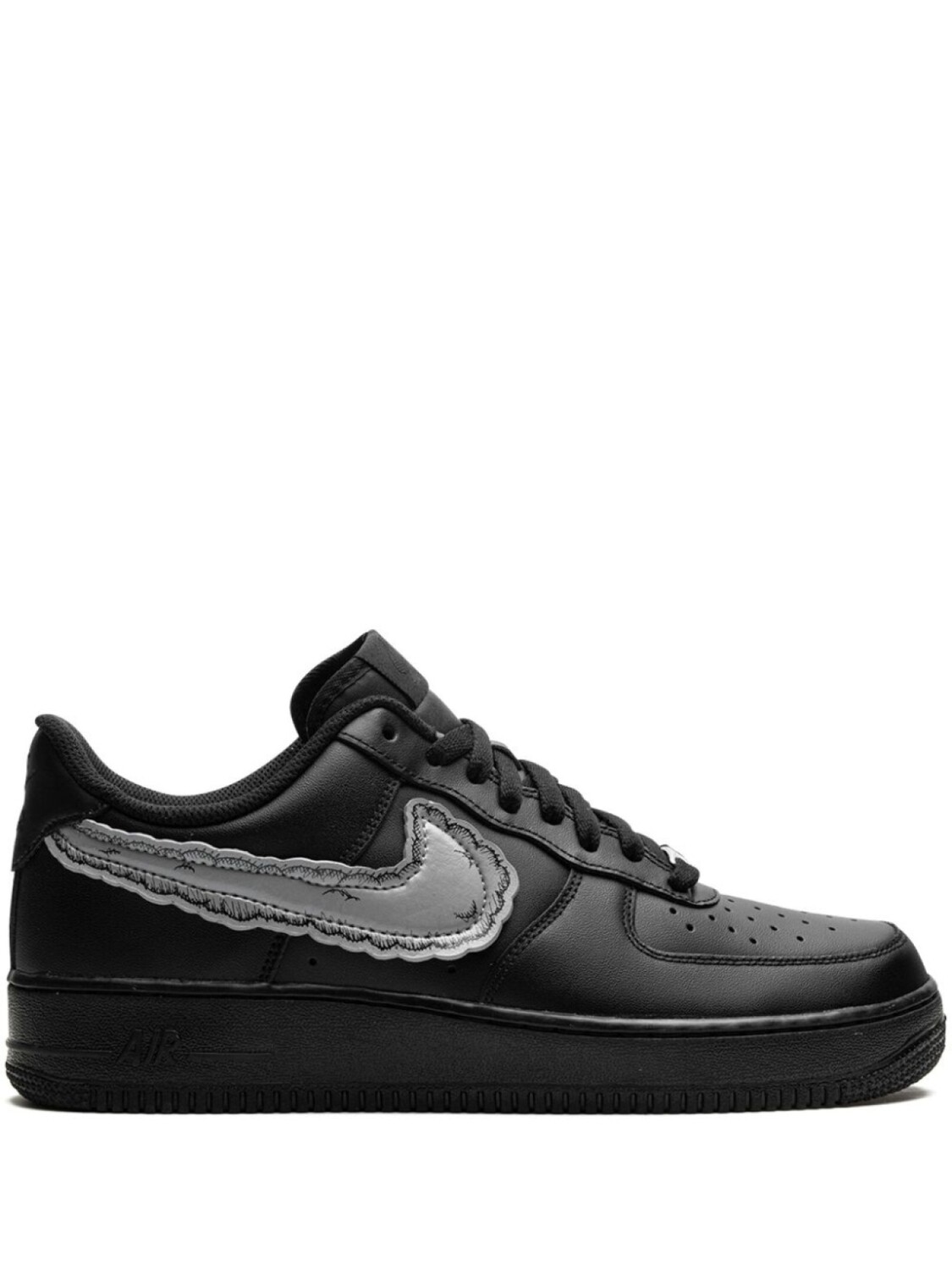 

Nike кроссовки Air Force 1 Low Black KAWS x Sky High Farms, черный