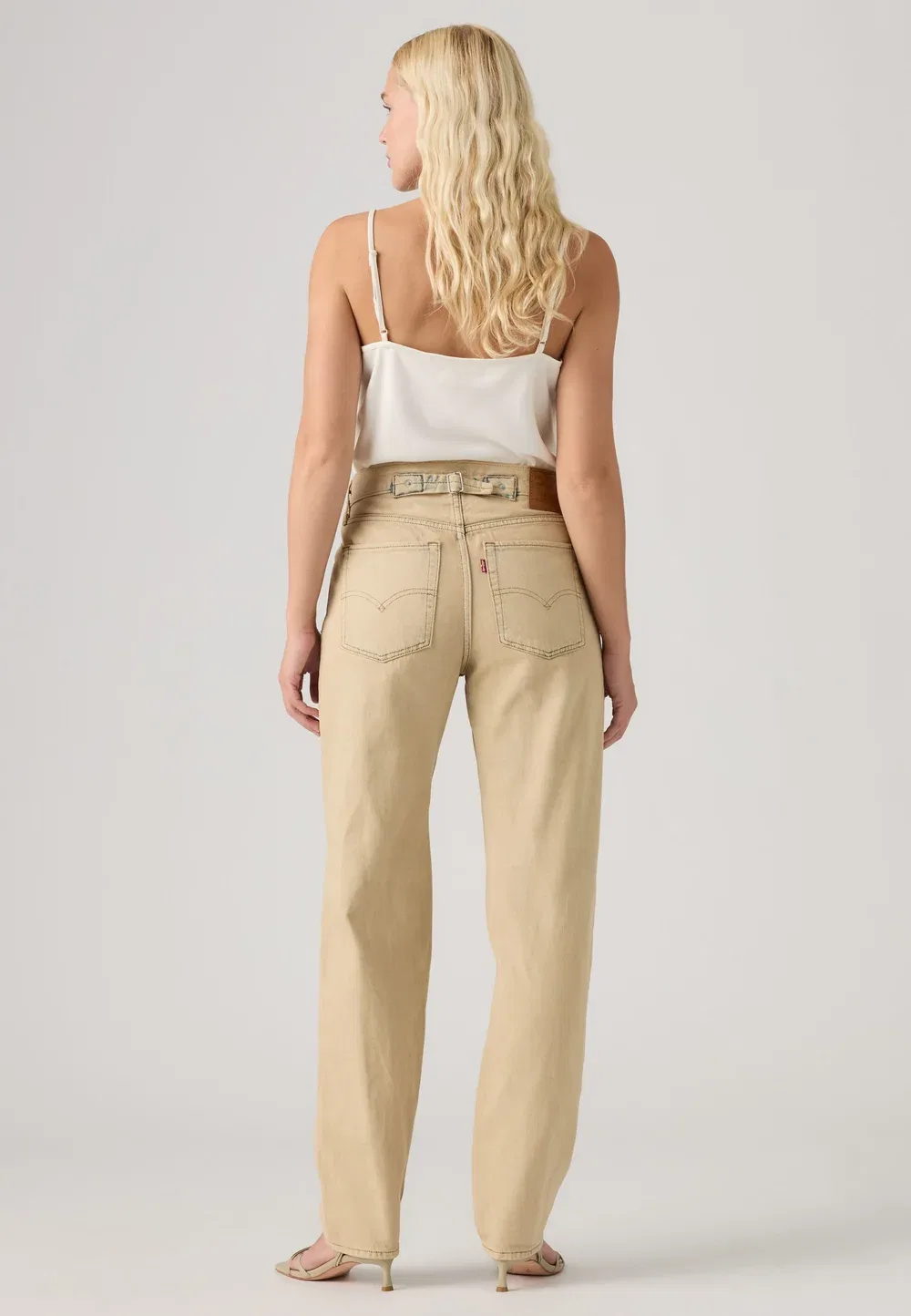 Свободный крой - свободные джинсы Levi'S, New Hire — фото 3