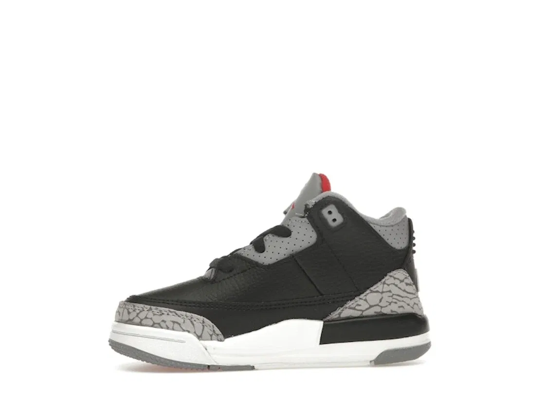 Детские кроссовки Lifestyle с перфорированным верхом Jordan 3 Retro Jordan, Black/Fire Red/Cement Grey/Sail — фото 3