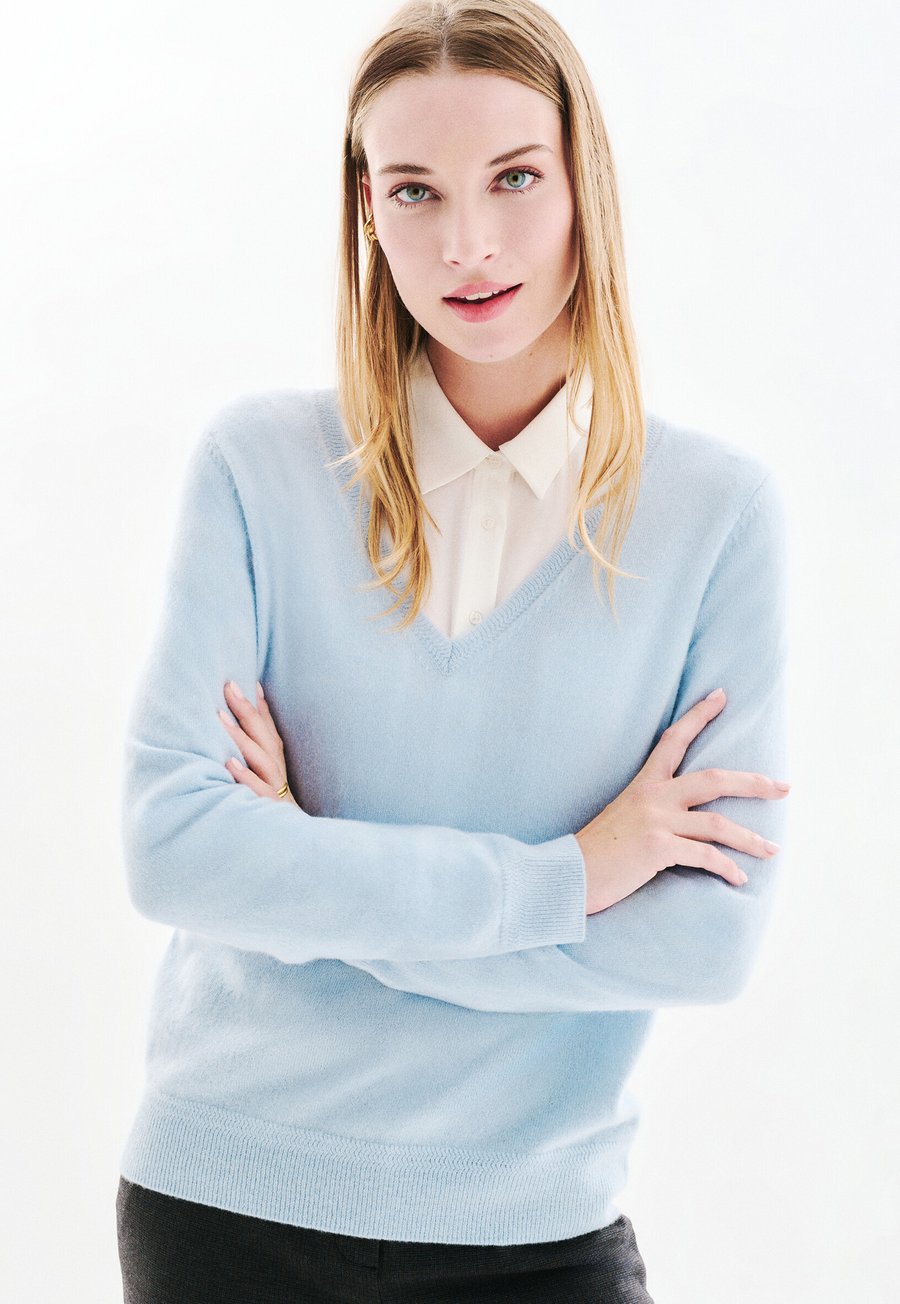 

Джемпер Caroll FRENCH BRAND FASHION ELEGANT MODERN , Bleu Pastel/Light Blue