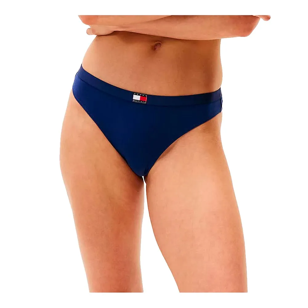 Трусики-стринги Tommy Hilfiger UW0UW06139, 3 шт, мультиколор — фото 2