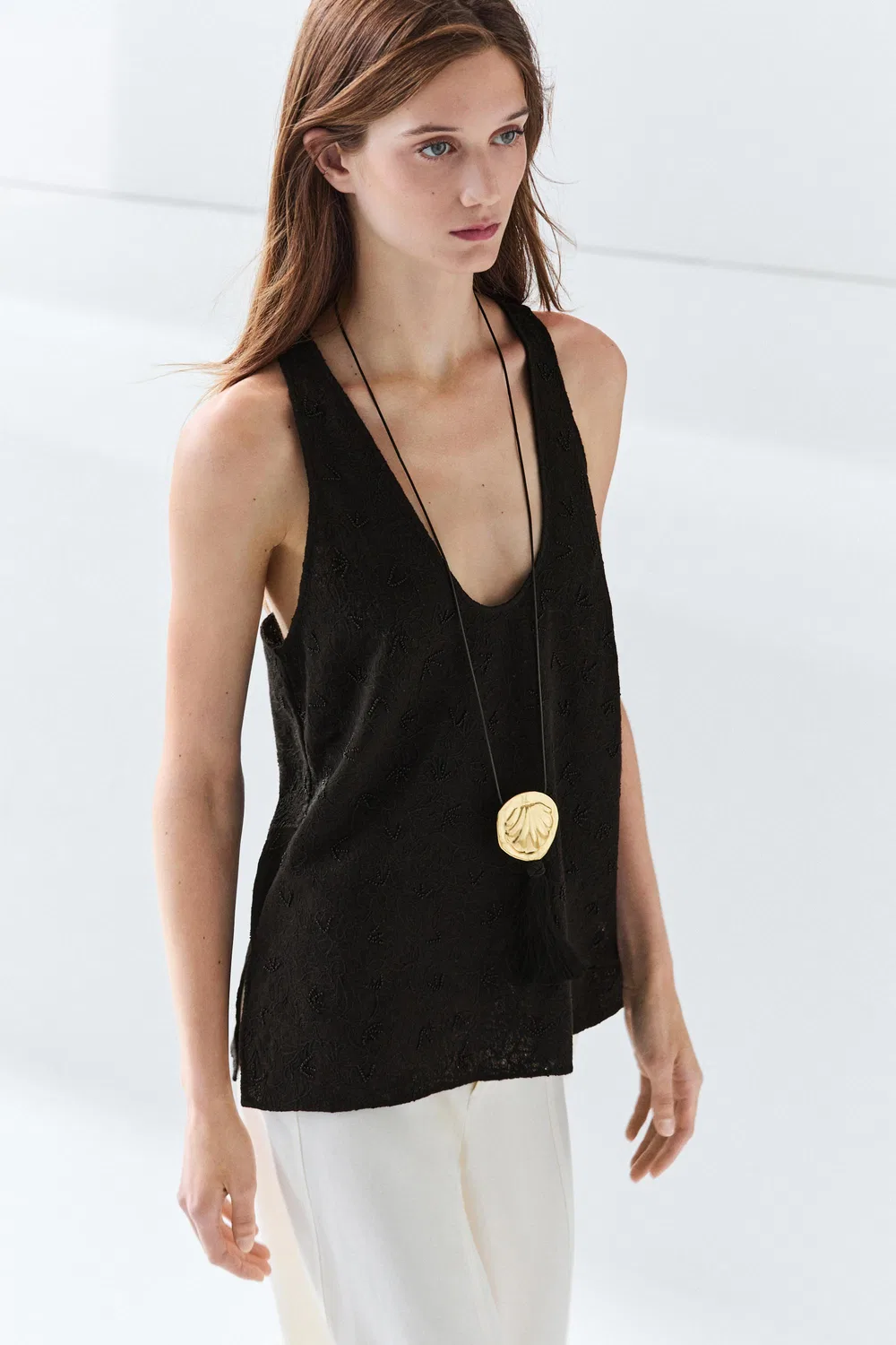 Блузка Massimo Dutti, струящаяся, с вышивкой, черный — фото 2