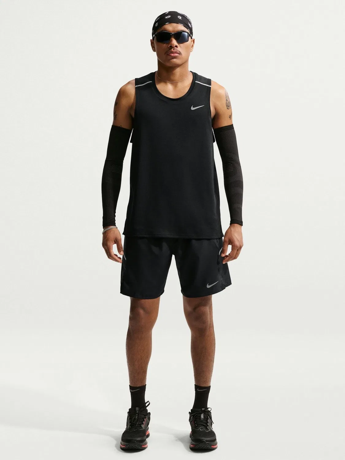Шорты беговые Miler Dri-FIT Nike, черный — фото 3