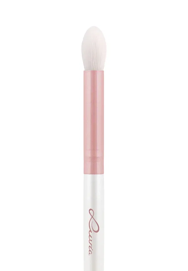 Кисть для теней Precision Blender Candy, Luvia Cosmetics, Rose-pearl — фото 3