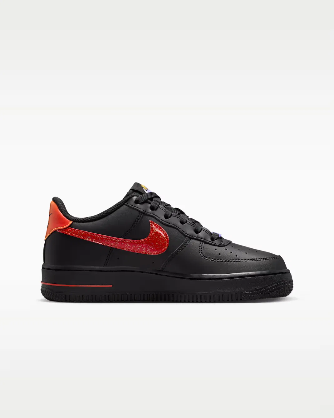 Кроссовки для детей постарше Nike Air Force 1, Black/Laser Orange/Picante Red/Action Grape — фото 3
