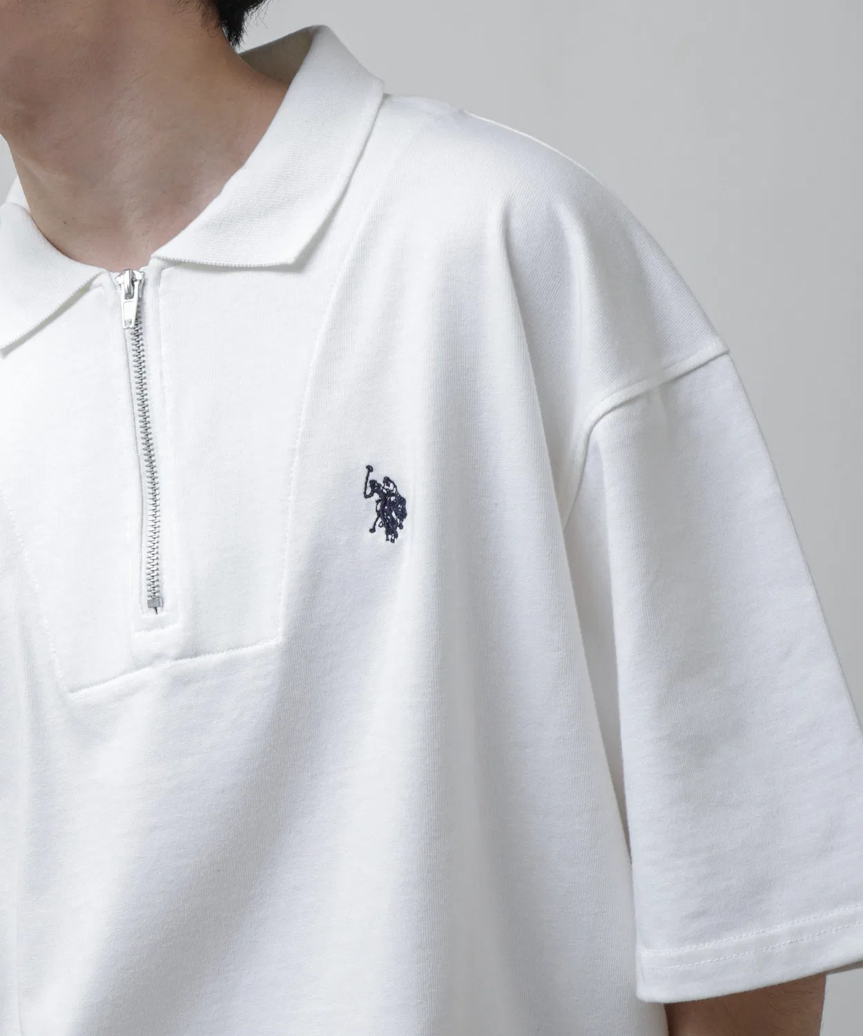 Мужская полузастегивающаяся футболка-поло с логотипом U.S. POLO ASSN., Офф-вайт — фото 3