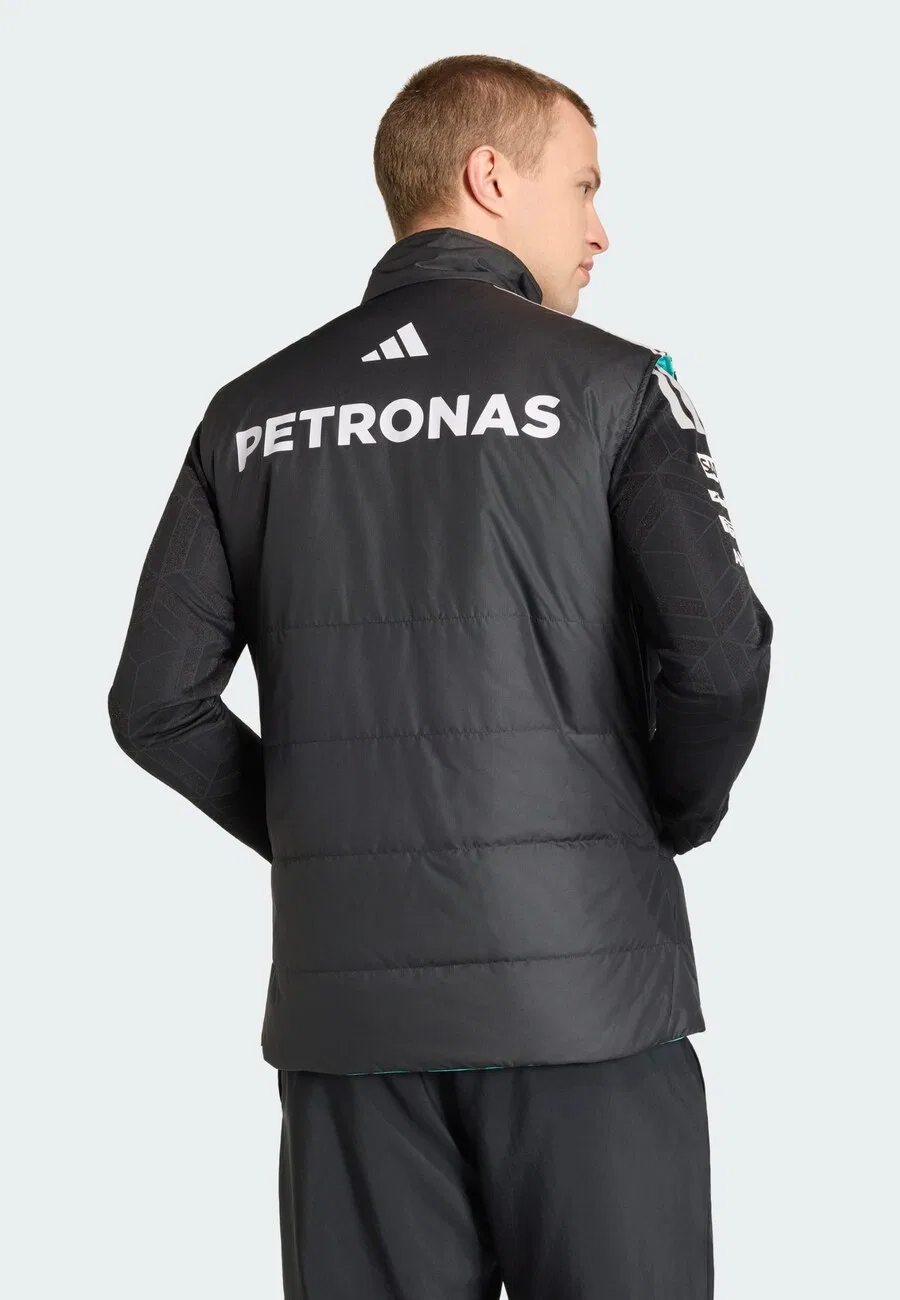 Спортивный жилет ADIDAS PERFORMANCE 'Mercedes - Amg Petronas Formula 1 Team' черного цвета — фото 3