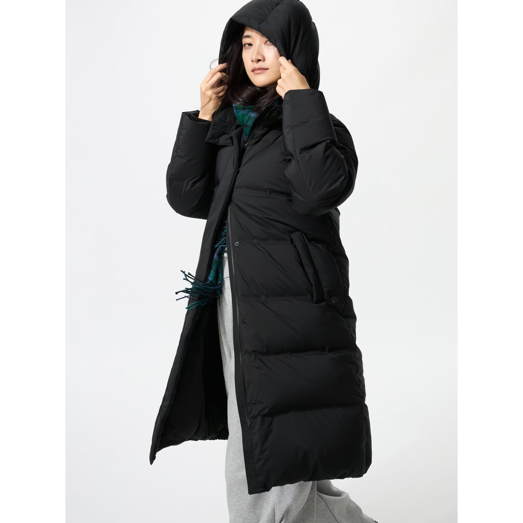 

Пуховое пальто Uniqlo, 09 черный