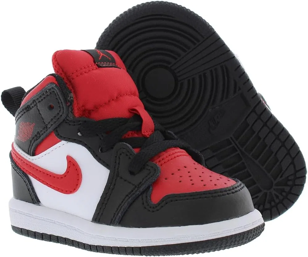 Детские кроссовки для мальчиков Jordan, Black/Fire Red/White — фото 2