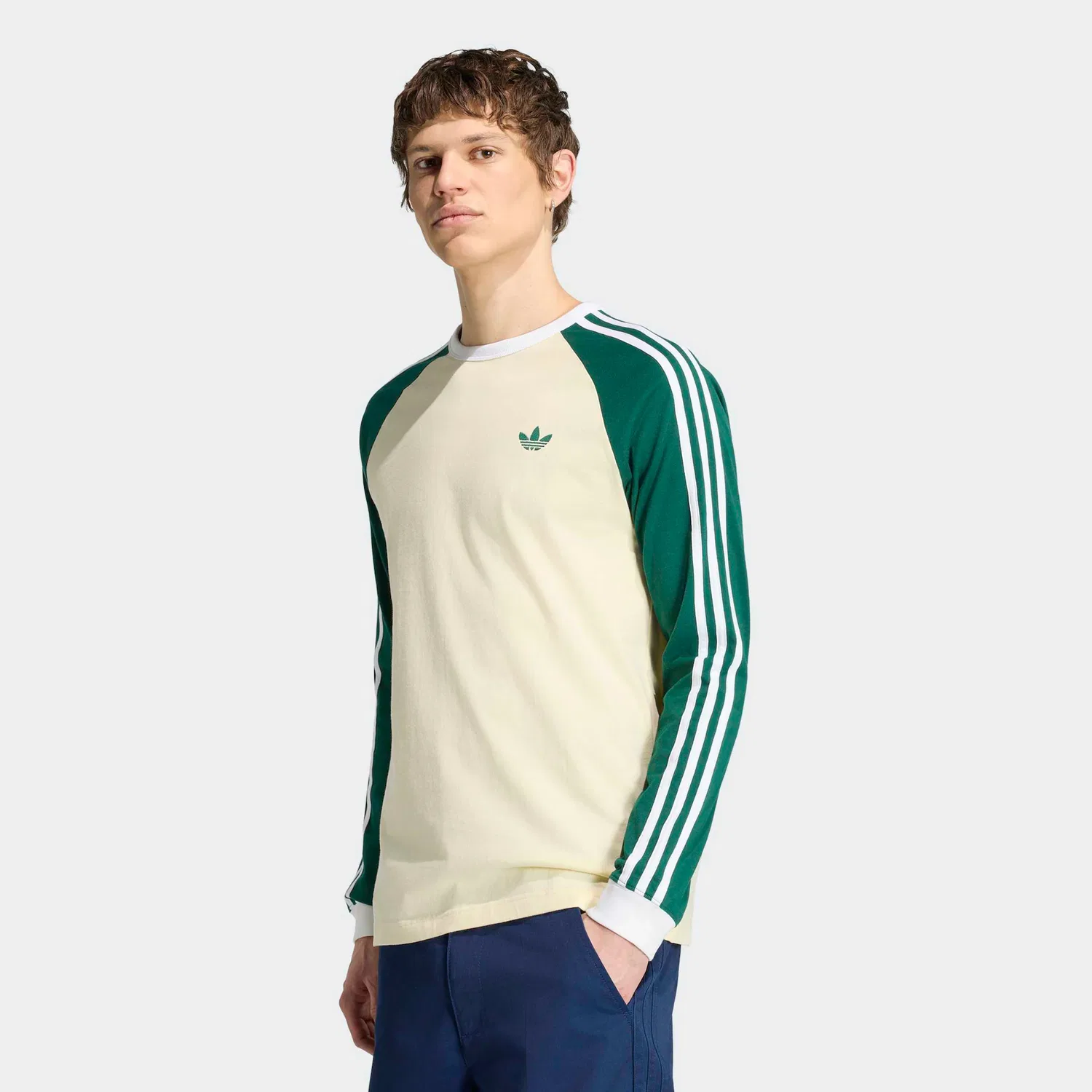 Мужской лонгслив с тремя полосками Adidas Originals, Warm Vanilla/Collegiate Green