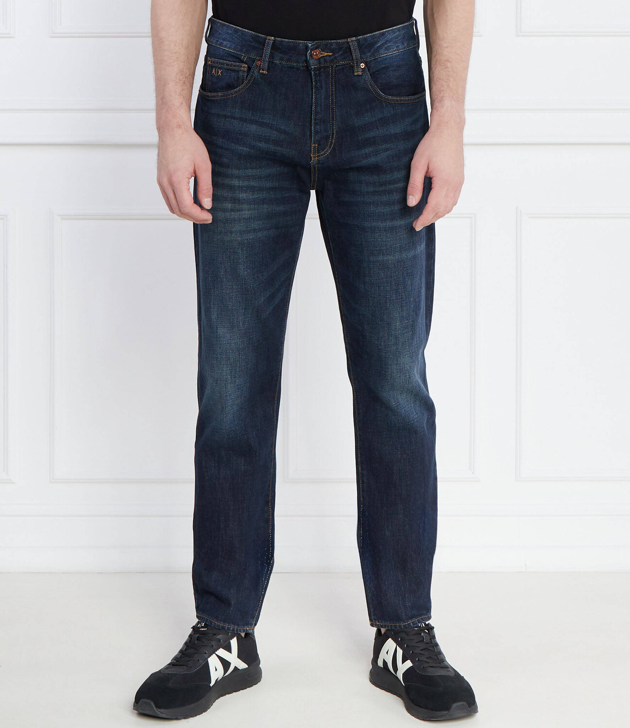 

Джинсы Armani Exchange j13 Slim Fit, темно-синий