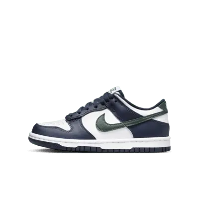 

Кроссовки Nike Dunk Low, цвет Obsidian/White/Vintage Green