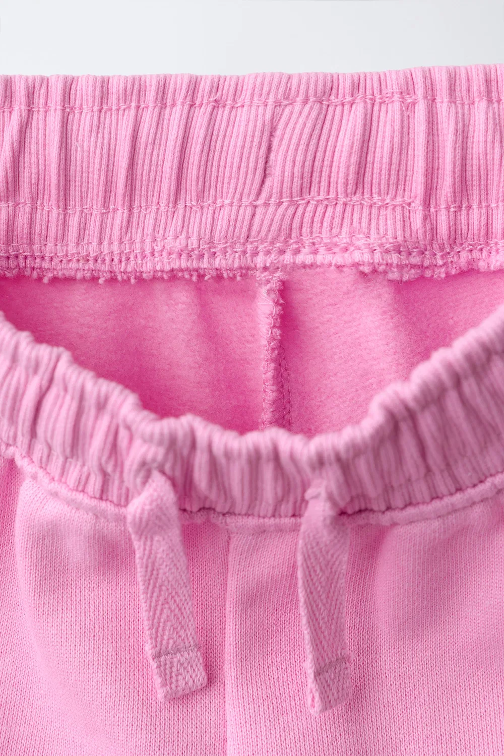Плюшевые брюки с вышивкой в виде ромашек ZARA, Chalk pink — фото 4