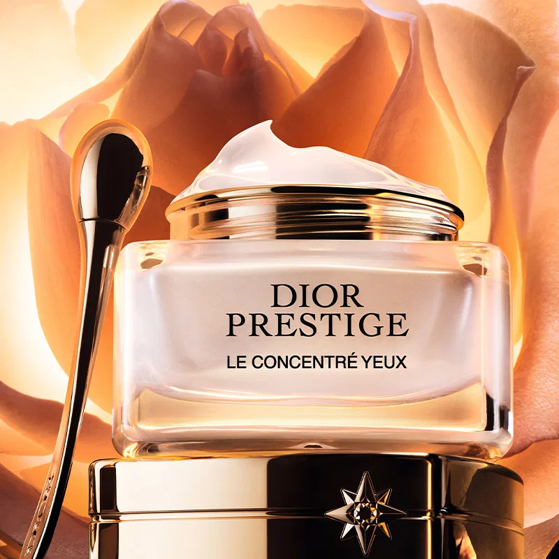Набор косметики для ухода за кожей с розовым бриллиантом Secret Garden Pink Diamond, DIOR, 3 предмета, 15 мл + 30 мл + 15 мл — фото 4