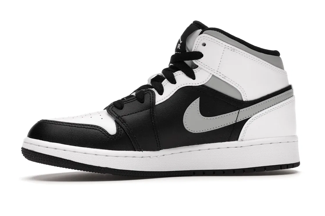 Детские кроссовки с длинным шнурком Jordan 1 Mid Jordan, Black/Medium Grey-White — фото 3