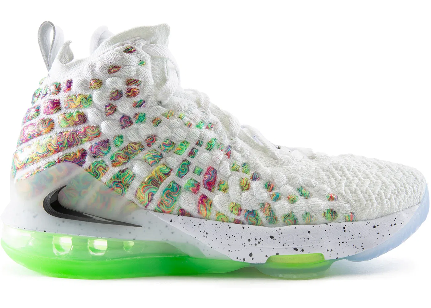 Детские кроссовки для мальчиков LeBron 17 Nike, White/Black-Multi-Color