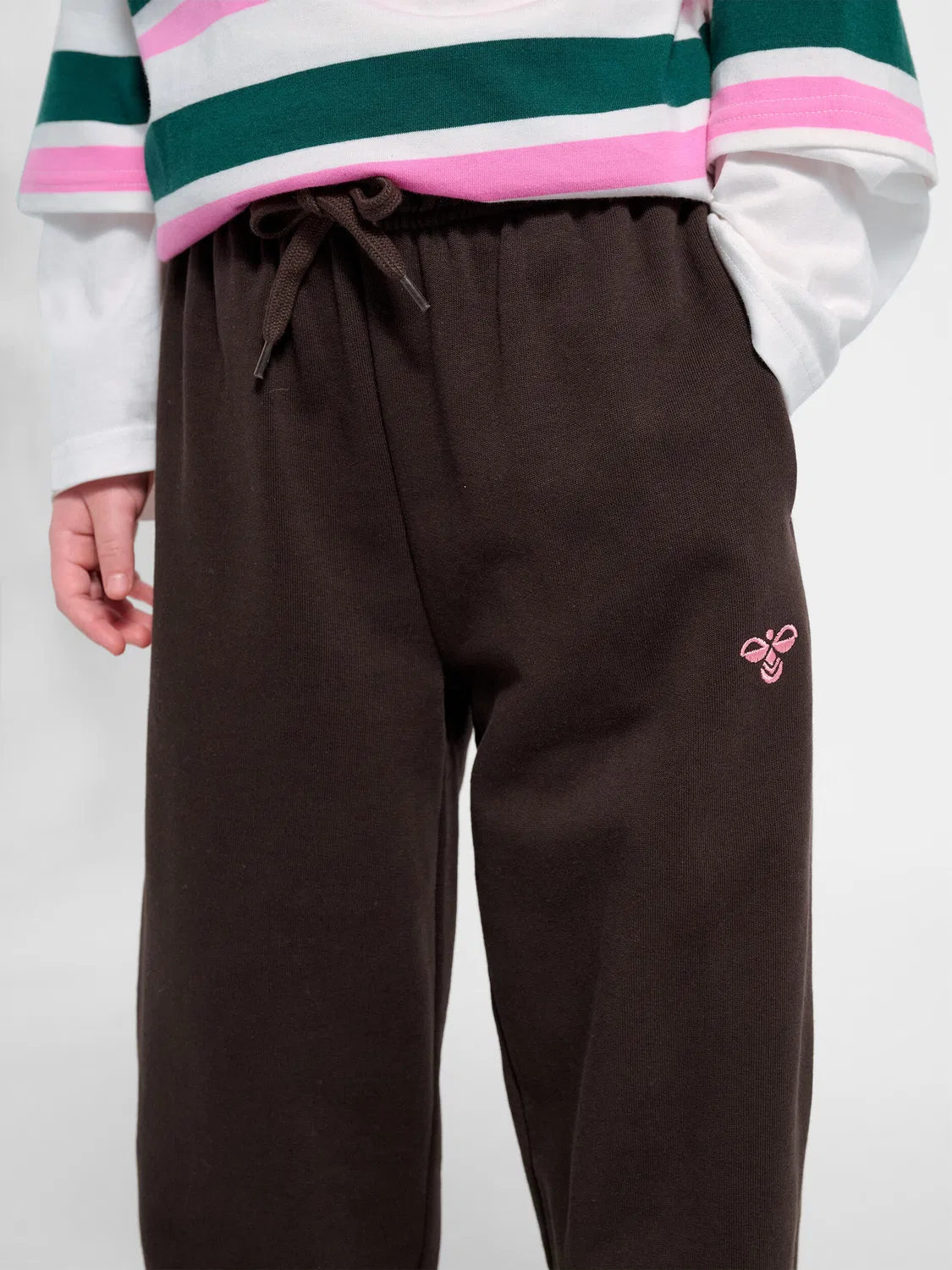 Детские спортивные штаны с регулируемой талией Hmljr Jump Hummel, Dunkelbraun — фото 4