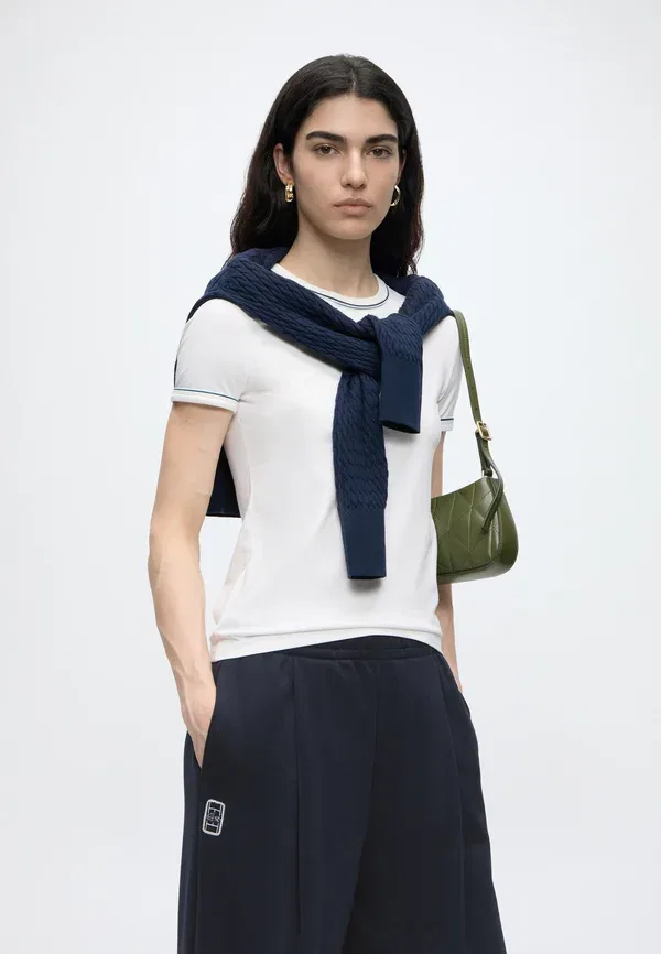 Спортивные брюки Lacoste, Однотонные, Черные — фото 4