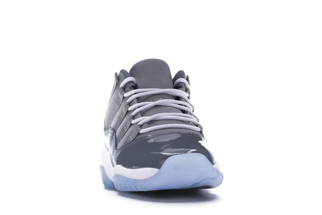 Детские кроссовки с низким верхом Jordan 11 Retro Low, Medium Grey/White-Gunsmoke — фото 2