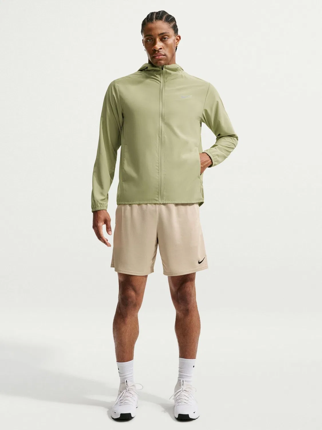 Спортивная куртка с капюшоном Nike Dusty оливково-зеленого цвета Dri-FIT Form