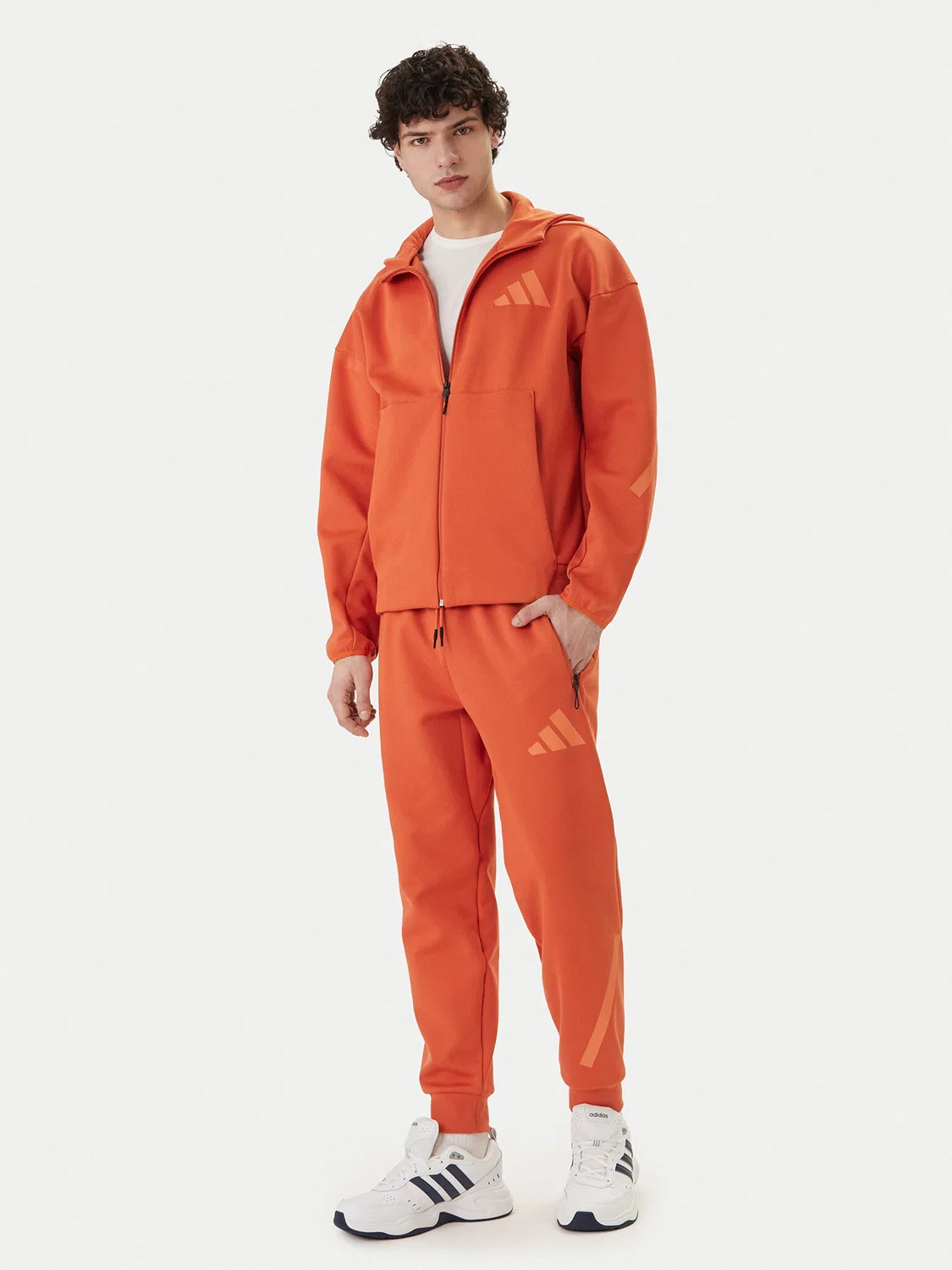 Мужские спортивные штаны стандартного кроя Z.N.E Adidas, оранжевый — фото 2