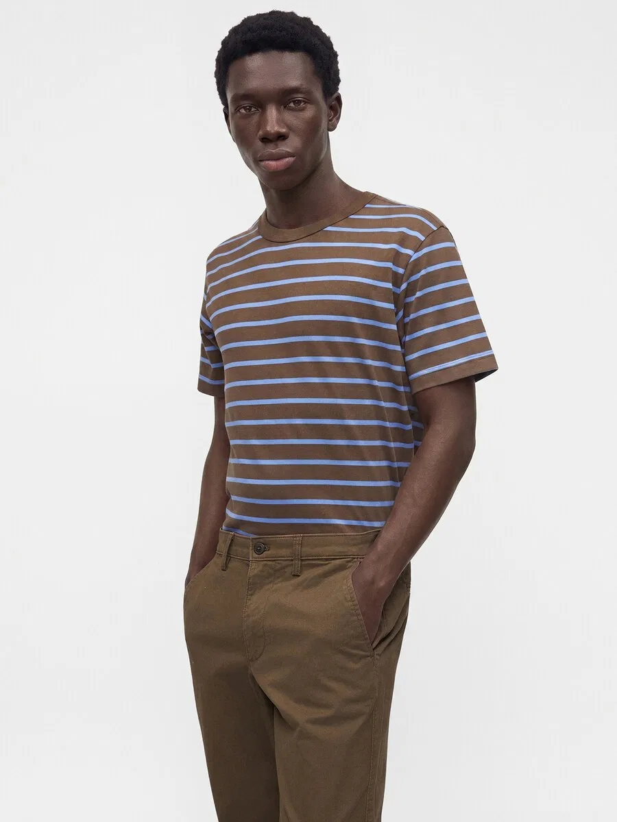 Брюки-чиносы GAP Slim fit 'ESSENTIAL' в цвете Umbra — фото 4