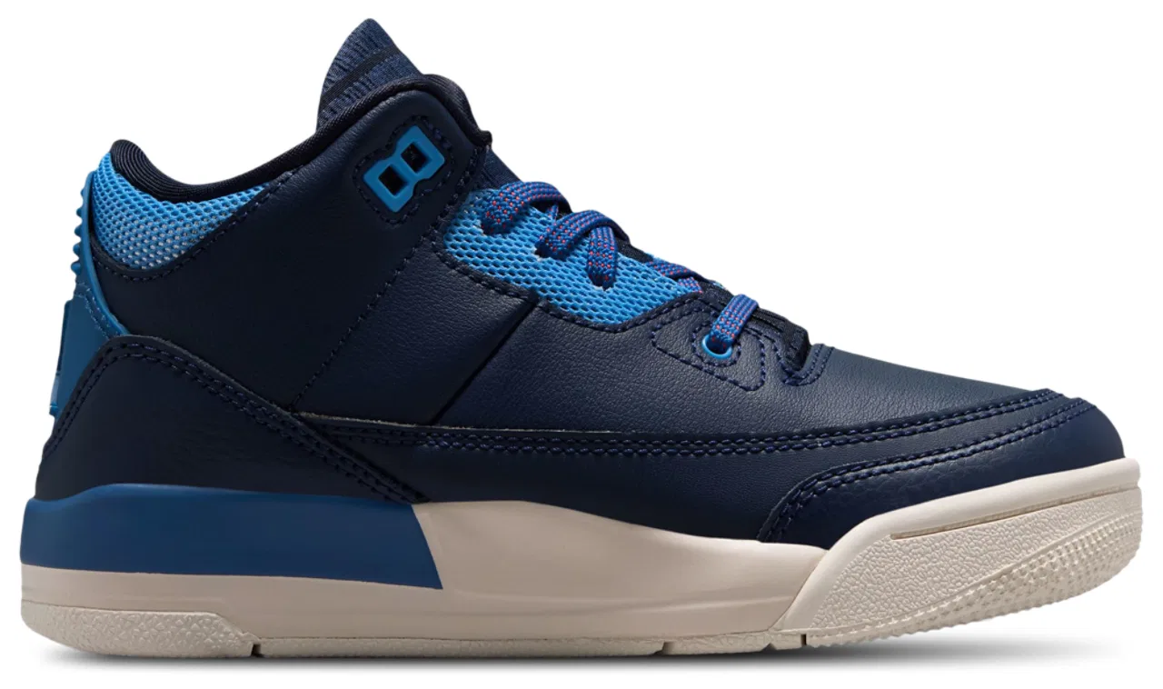 Детские кроссовки для мальчиков с кожаным верхом Jordan Retro 3 Jordan, Blue/Black/Red — фото 3