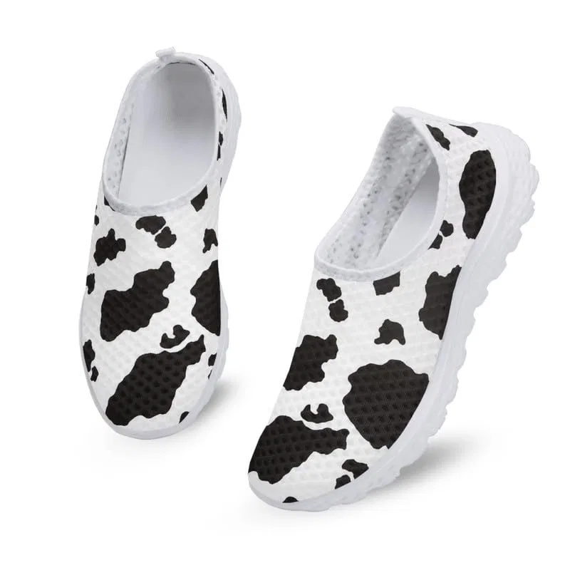 Детские кроссовки для девочек с принтом Cow Spot Mandala Elephant Slip-on Branch Leaf Sloth Garronmavis, Black Cow Stain Painting