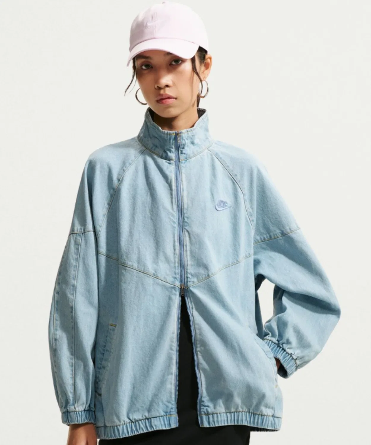 Женская джинсовая куртка оверсайз Windrunner NIKE, Light Indigo Blue