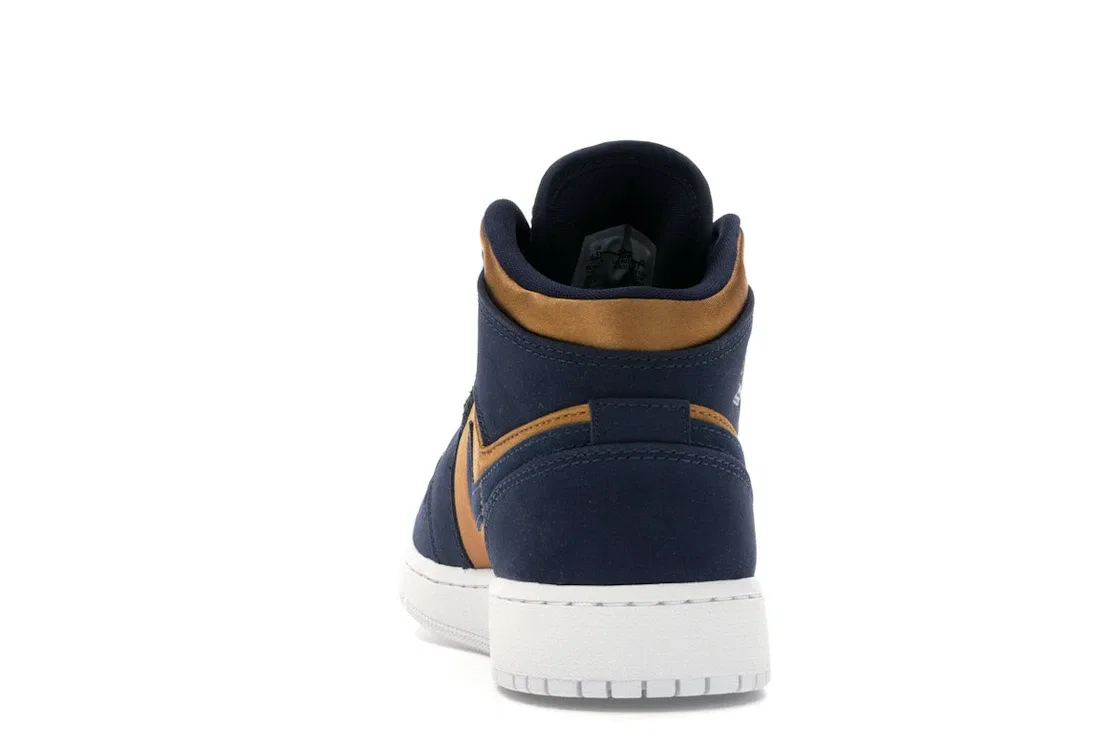 Детские кроссовки Lifestyle Jordan 1 Mid, Obsidian/Hyper Violet-Desert Ore-White — фото 4