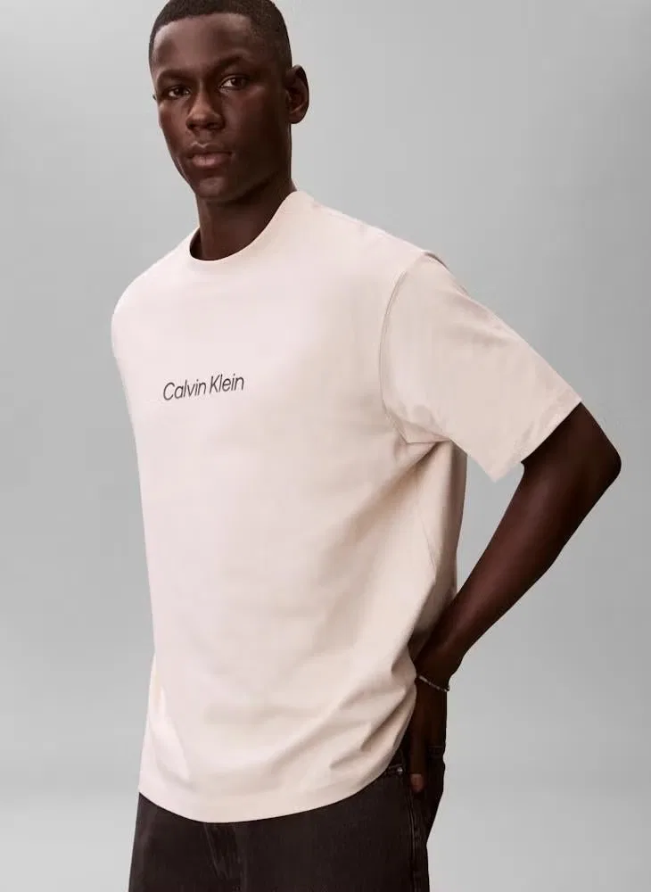 Футболка с принтом логотипа Relaxed Fit Logo Calvin Klein, овсяный