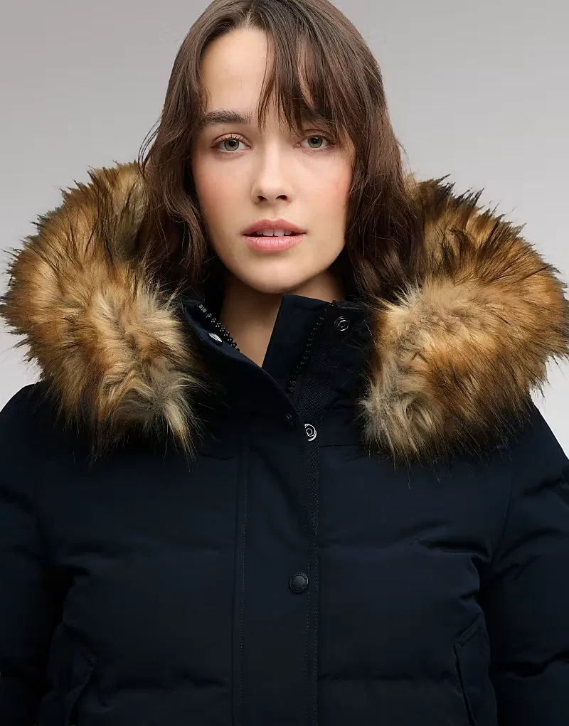 Куртка-бомбер Superdry Everest с капюшоном, затмение (eclipse navy) — фото 3