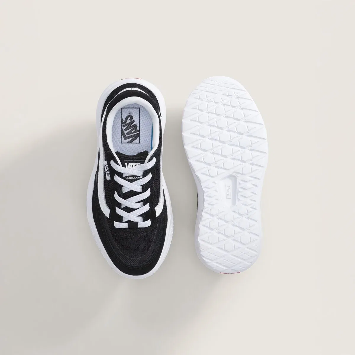 Детские кеды с длинным шнурком UltraRange 2.0 SE Vans, Black/White — фото 3