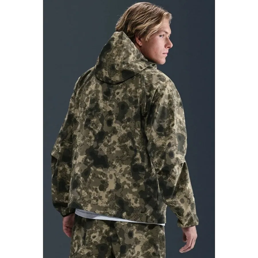 Худи Nike Tech Fleece с капюшоном и молнией, модель Tech Fleece Wr Fz Camo Full Zip Hoodie, Nike, Хаки/Зеленый — фото 2