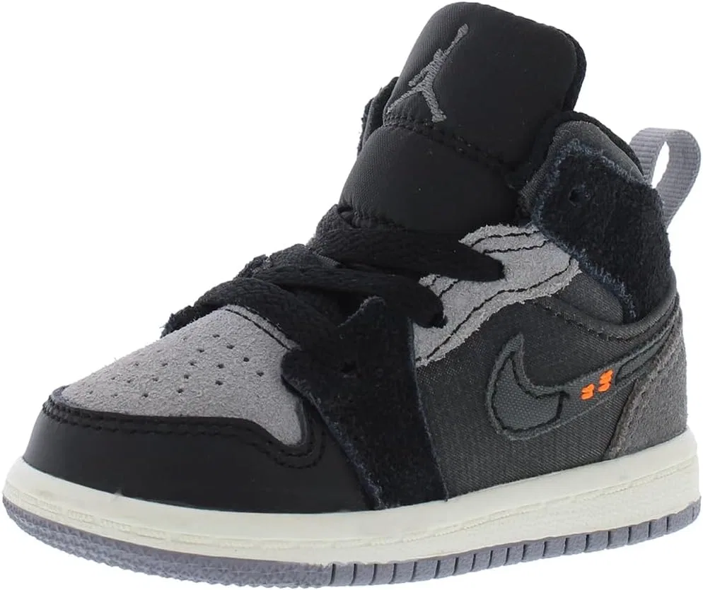 Детские кроссовки для мальчиков Jordan 1 Mid SE Nike, Black/Cement Grey/Light Graphite
