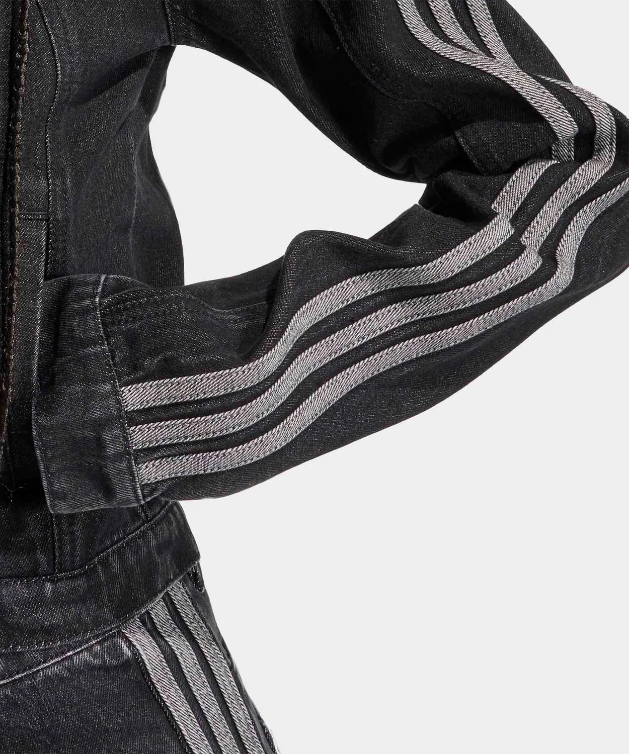 Женская джинсовая куртка slim fit с принтом, модель SST 2.0, Adidas, Black — фото 4