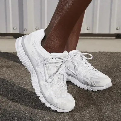 Кроссовки Nike P-6000 Shoes, цвет Metallic Summit White/Pure Platinum/Wolf Grey/White — фото 3