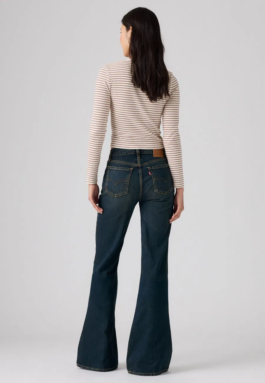 Джинсы-клеш LEVI'S 'PUDDLE SNAP FLARE' темно-синего цвета — фото 4