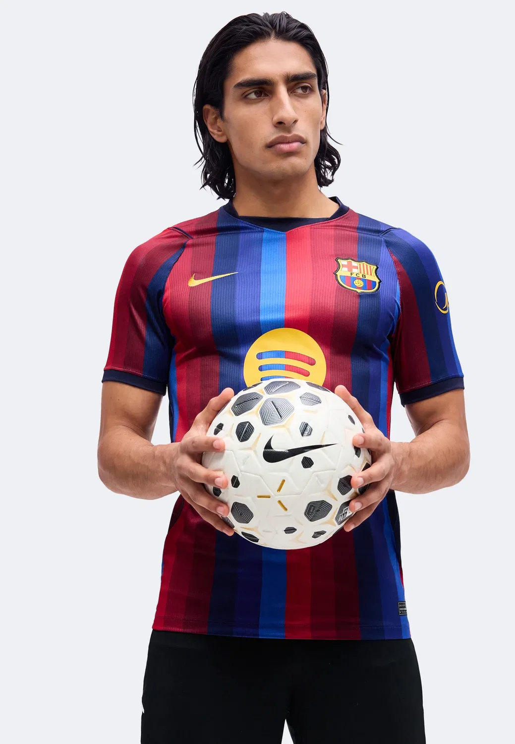 Джерси ФК Барселона - клубная одежда Nike Performance, Deep Garnet/Blue Void/Blackened Blue/Mineral Yellow — фото 4