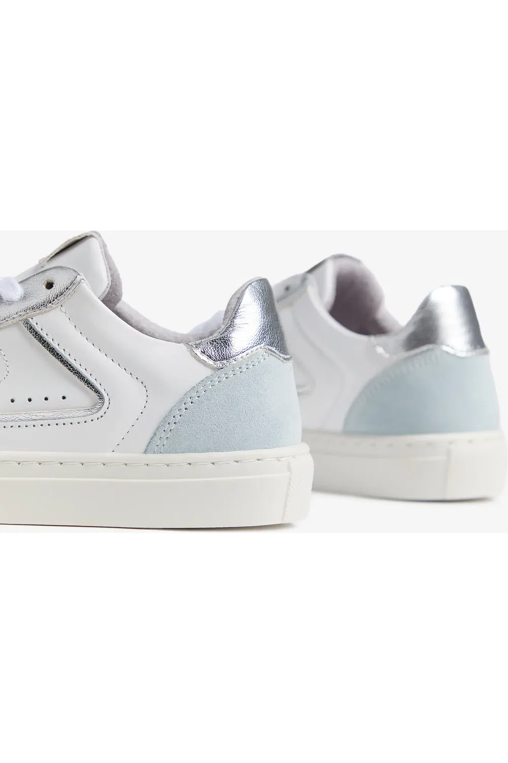Кроссовки детские низкие с металлическими акцентами Retro Low Top NeroGiardini, White/Baby Blue — фото 4