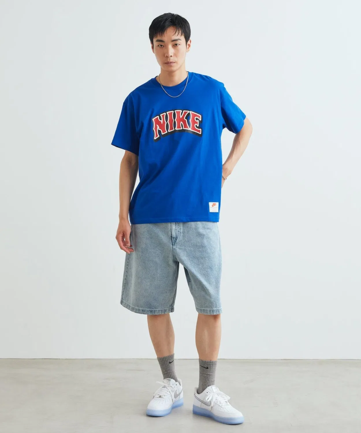 Мужские джинсовые шорты свободного кроя с принтом Your Message Here NIKE, Blue Denim — фото 4