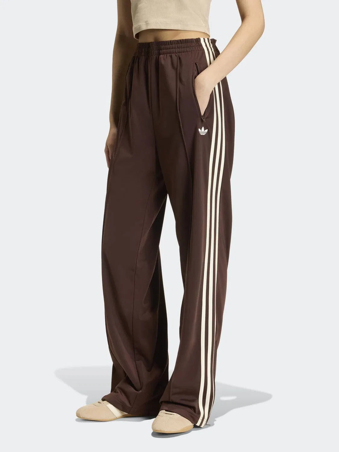 Брюки свободного кроя Firebird, adidas Originals, коричневый/кремовый